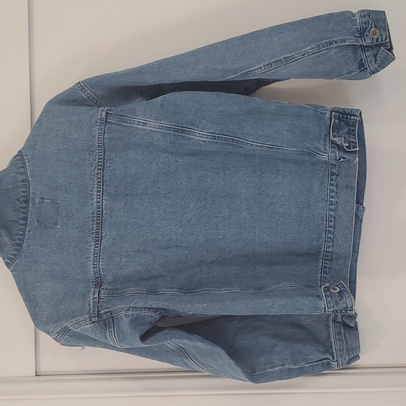 Love Tree Denim Ripped Jacket - Picture 8 of 9